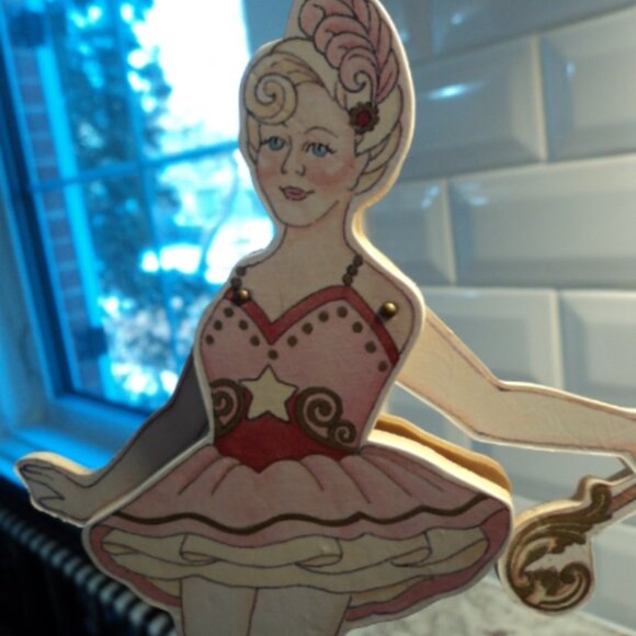 vintage Christmas wooden pull string ornament - Picture 2 of 4